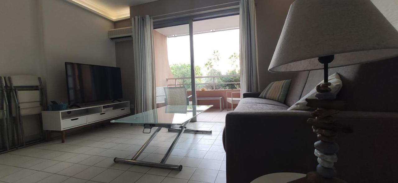 Jujuceline83 Appartement Fréjus Buitenkant foto