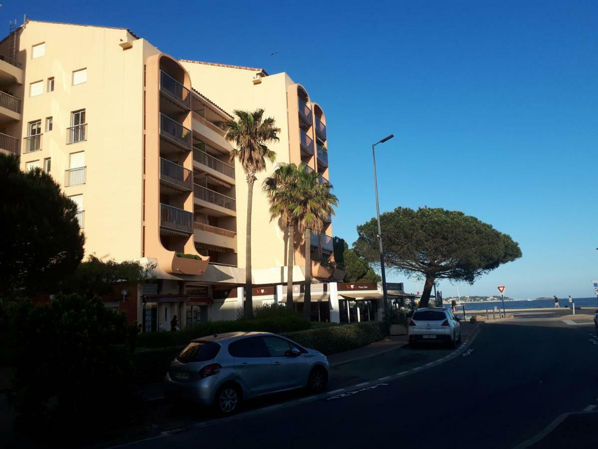 Jujuceline83 Appartement Fréjus Buitenkant foto